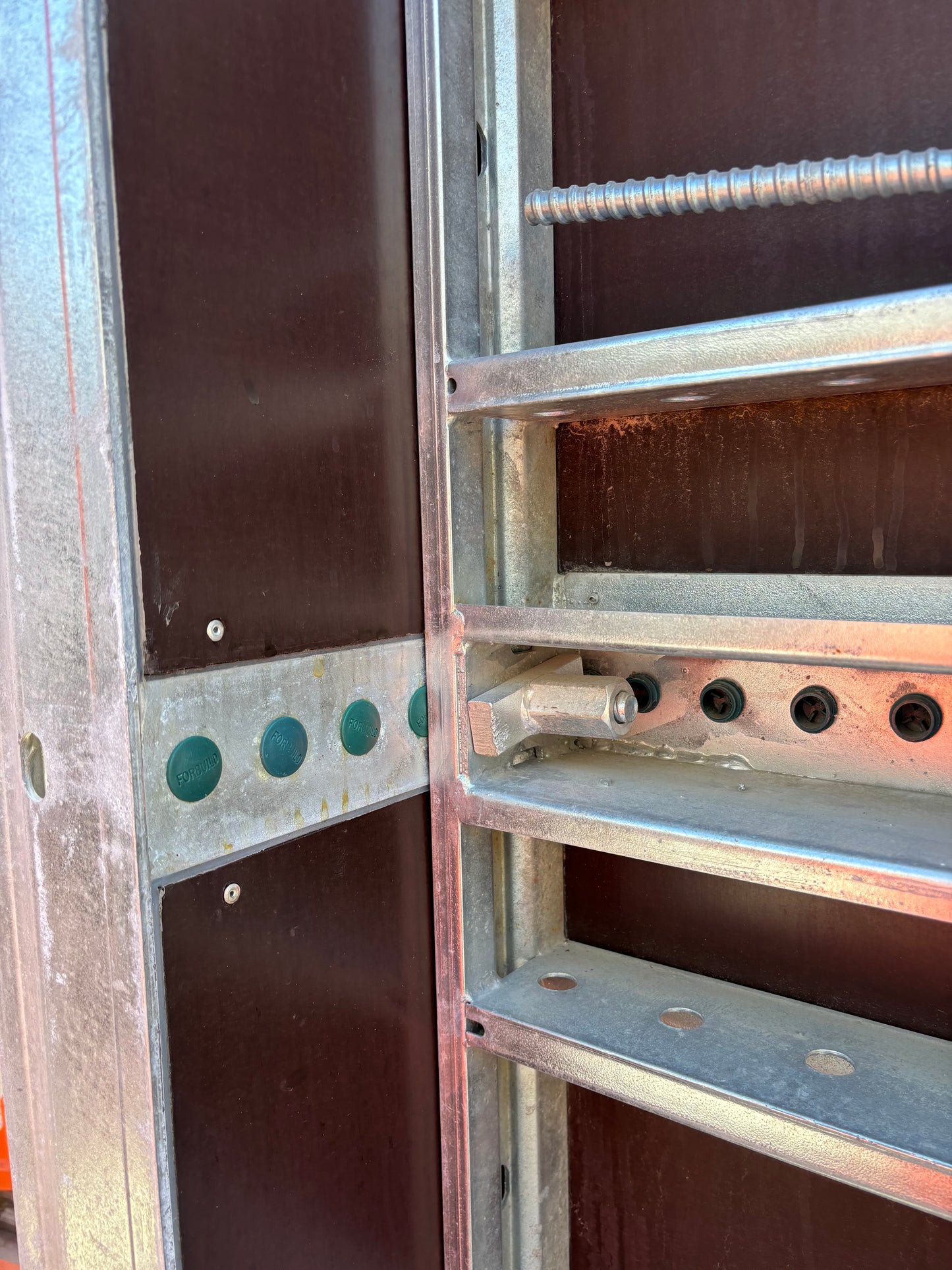 Panou metalic multigăuri Bauframe 90x270